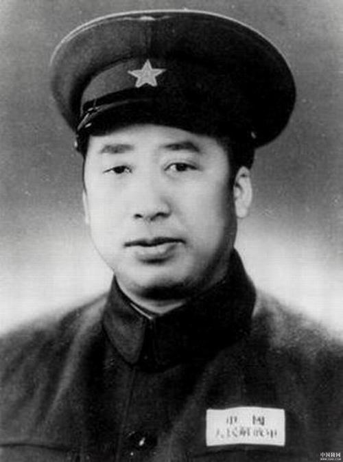 《49年2月开国中将以上人员在华北军区任职与52年的评级》