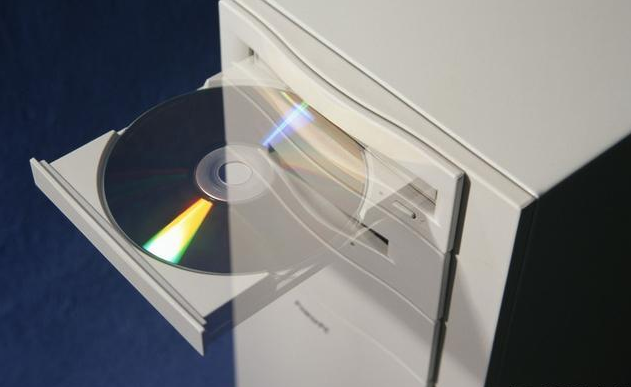 移动光驱读不出来光盘怎么办win10电脑光盘读不出来