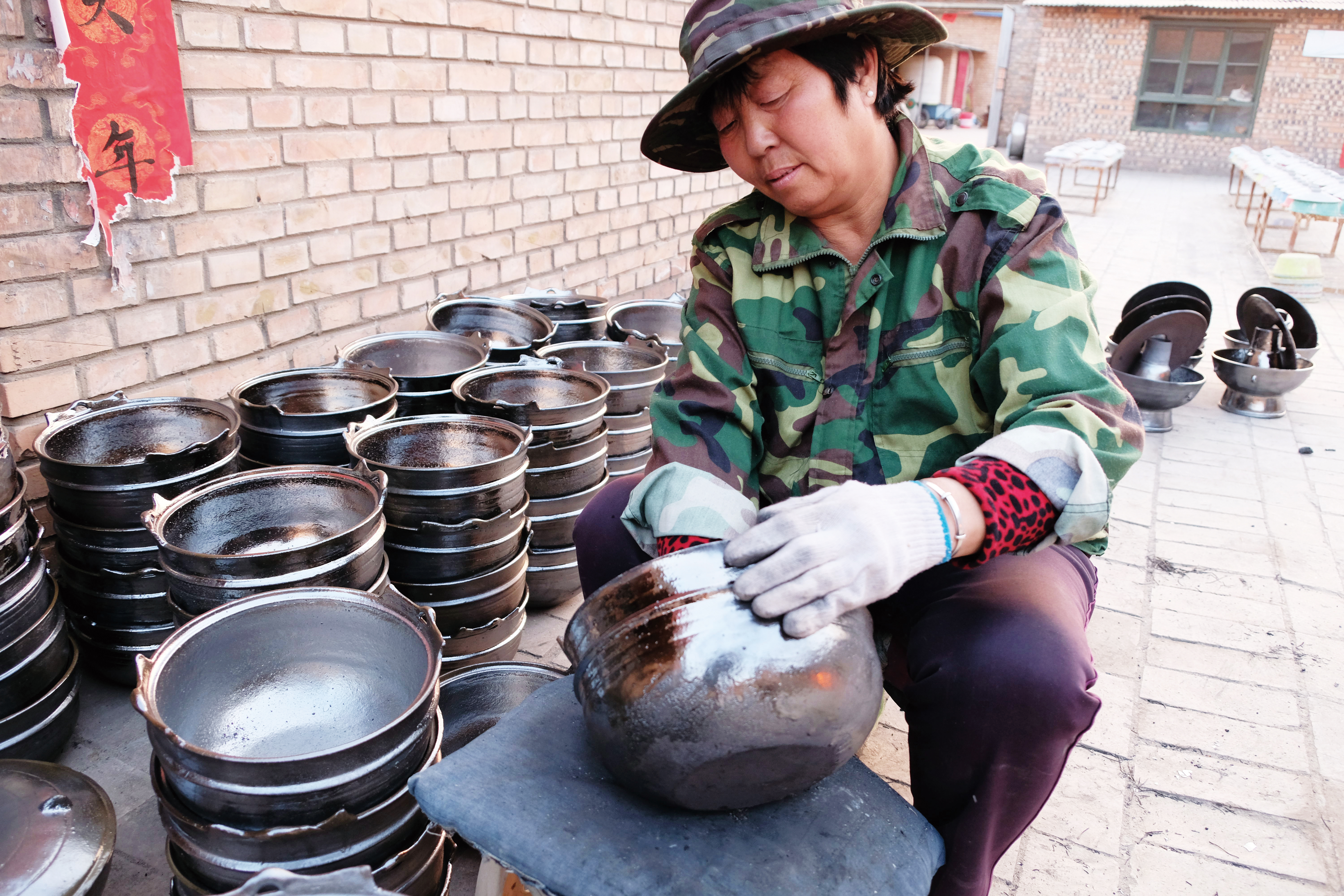 翼城尧都砂器为何供不应求 山西传统技艺传承人张作刚的砂器人生