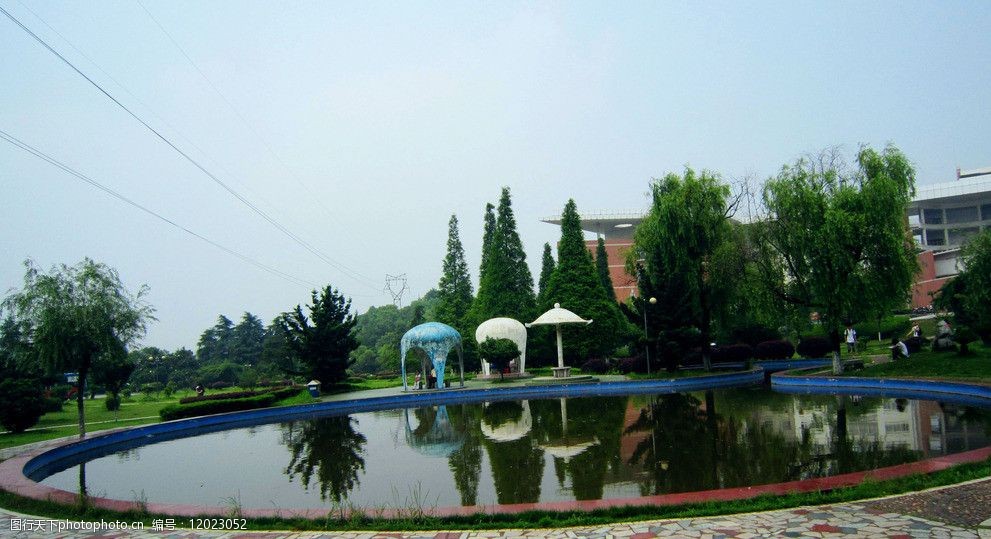 全国重点大学美术设计类专业较强学费低，录取分数低到意料之外