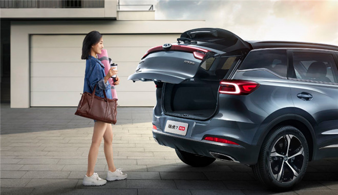 10万级紧凑型SUV“扛把子”争霸赛,瑞虎7超能版PK欧尚X5