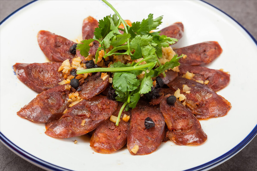 晒好的香肠，保存切忌放冰箱，老一辈教你传统做法，保存久还新鲜