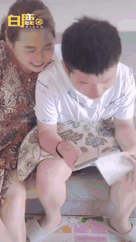 看看！高考成绩出来后，查分现场太真实了