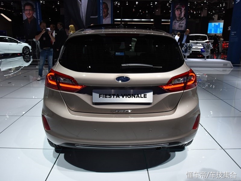 福特嘉年华重新回归，颜值胜POLO，动力胜飞度