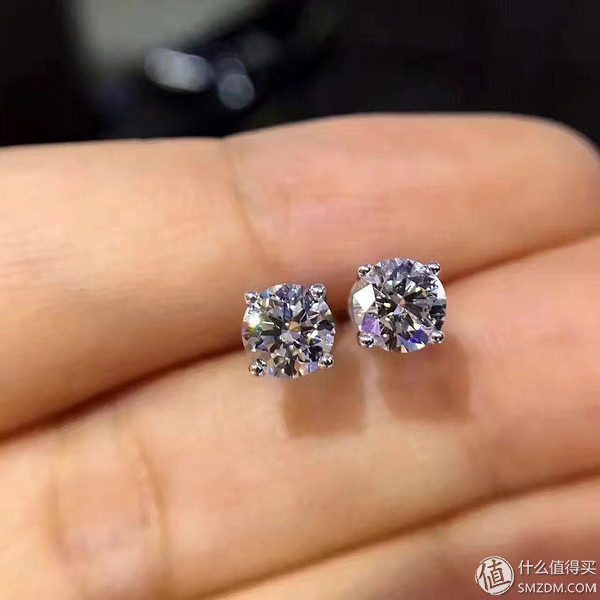 购买钻石的问题（买钻石需要注意什么）