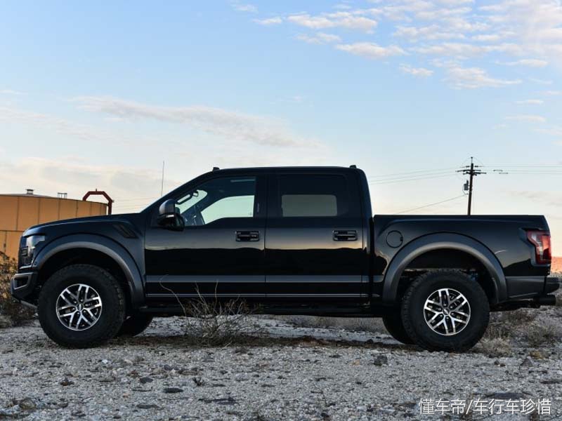 福特不敢硬撑！猛禽F-150新车上市直降9.30万配两把锁途乐哭了