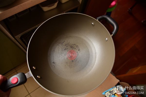 毁于一蛋，晒单变评测：我知道了苏泊尔、WOLL、TVS不粘锅的秘密