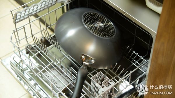 毁于一蛋，晒单变评测：我知道了苏泊尔、WOLL、TVS不粘锅的秘密