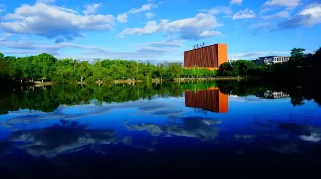 重庆大学选课系统（重庆大学2018年自主招生简章）