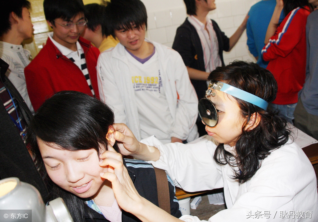 2018年全国各省市高考体检陆续开始，这10项内容家长和学生应知晓