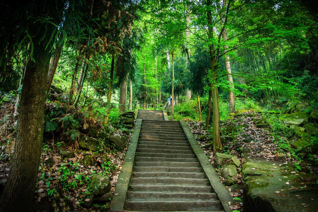 新津老君山门票价格成都人清明小长假登山全攻略