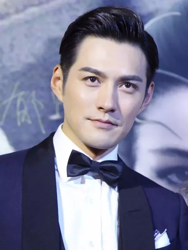 男生发际线高，头发稀少，剪这些发型就对了！