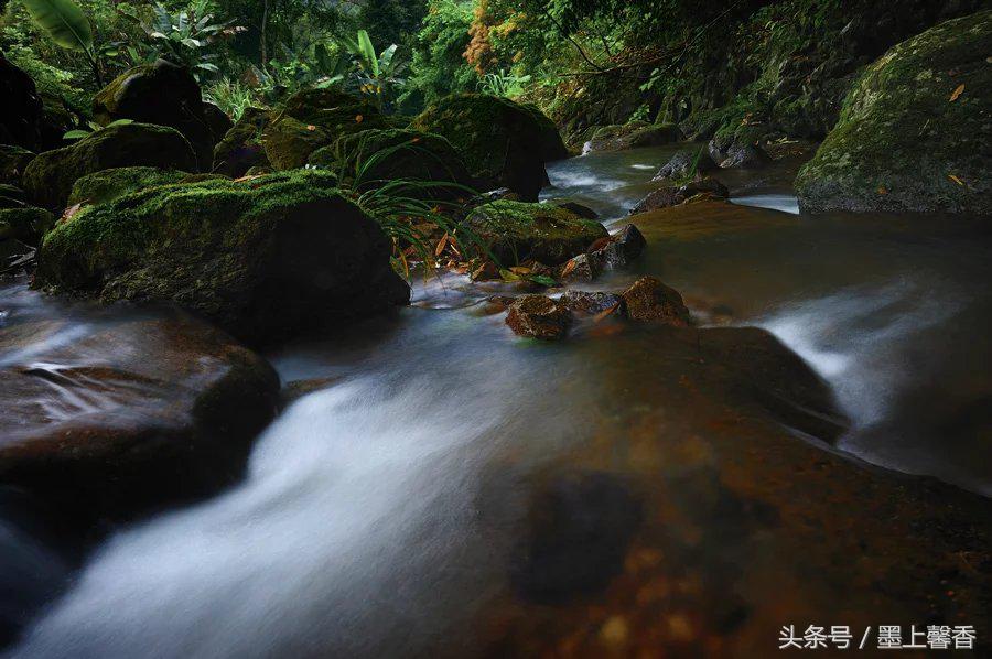 溪水长流，愿能清静…… 美化你的心灵！