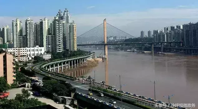 风正轻,阳正好,来沙坪坝浅歌慢行,醉看春色吧!