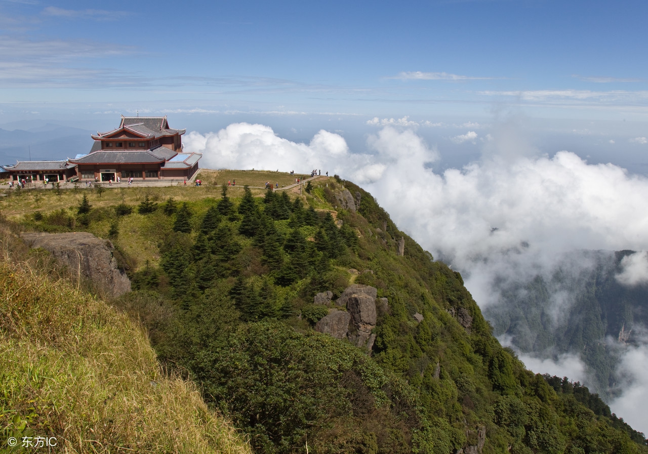 四川旅行全攻略，这些玩转必打卡景点的经典路线不可错过