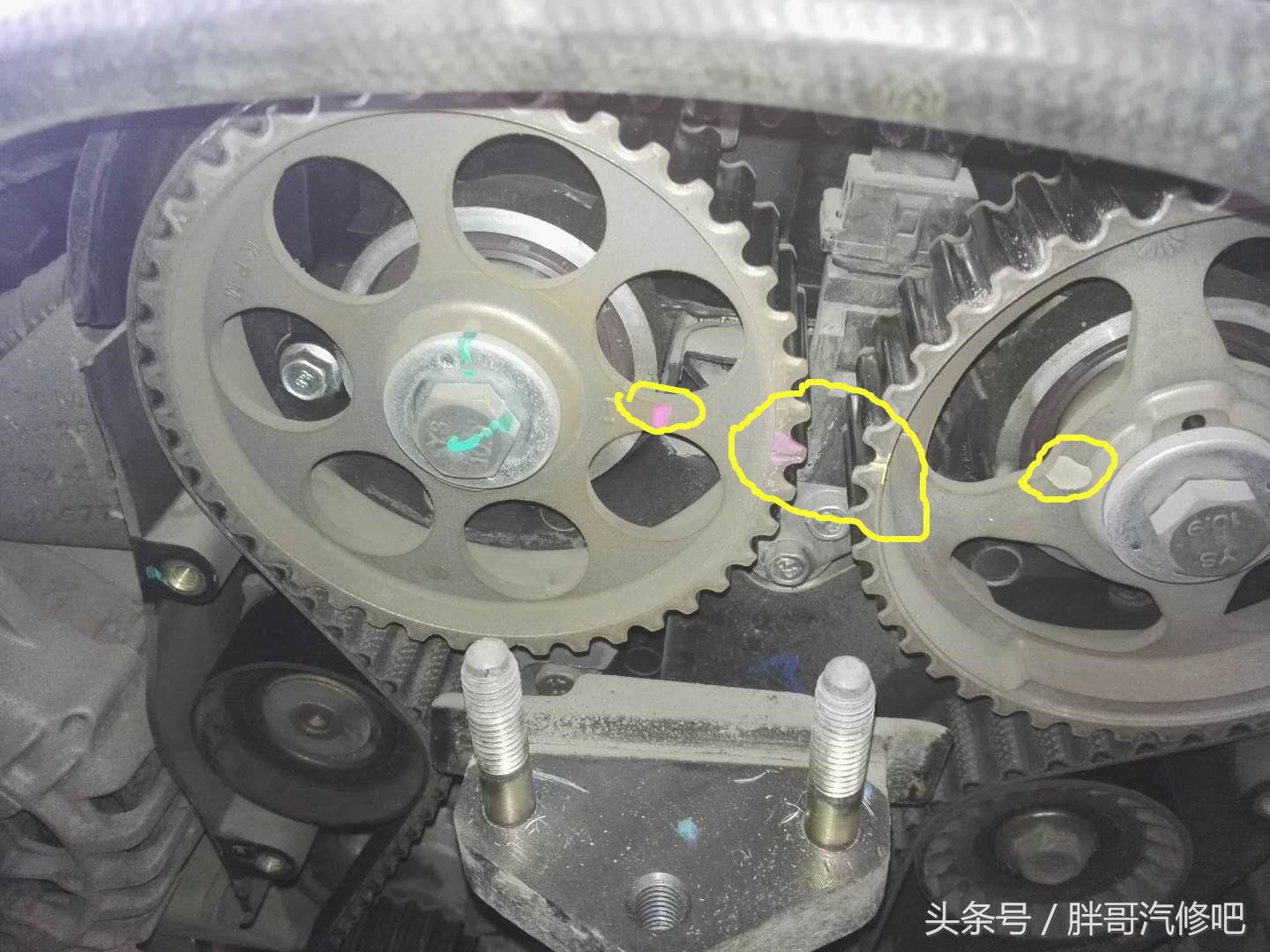 车子更换正时皮带，对正时很简单，水泵不漏才是关键