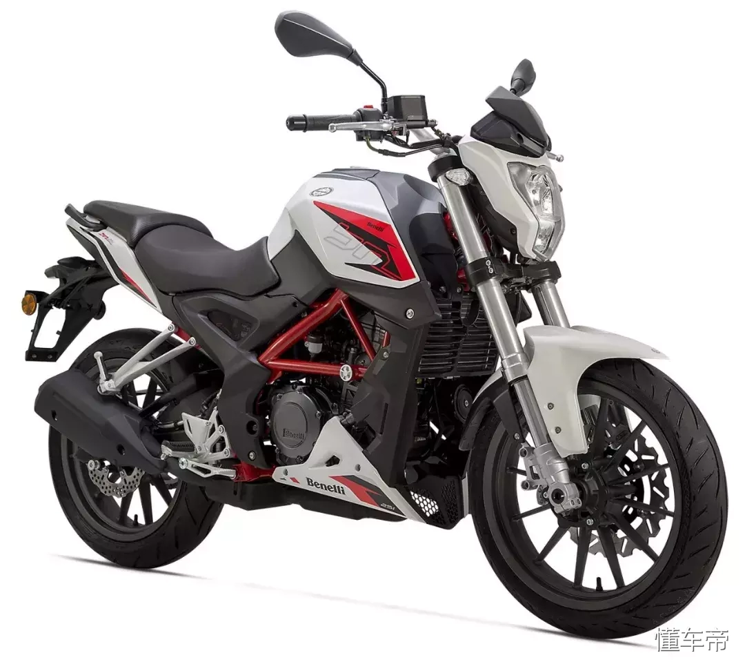 最新2018贝纳利全系在售车型一览,含售价及色款,拿走不谢