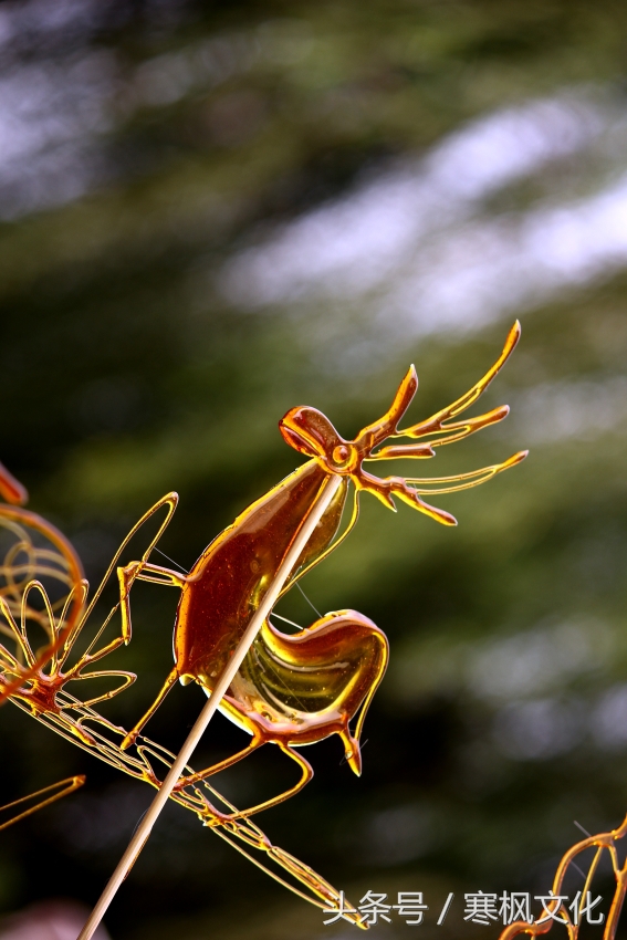这些栩栩如生的糖画作品,能否勾起你儿时甜美的回忆呢?