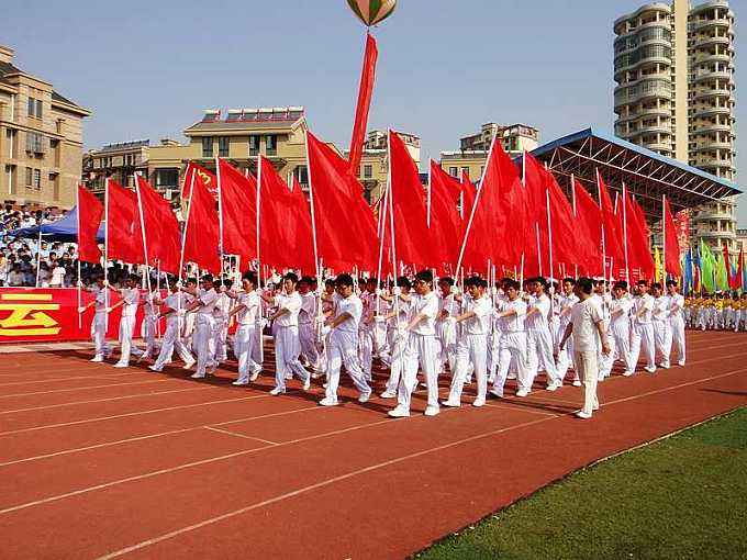 安徽省体育传统项目学校共237所，蚌埠17所，进全省三甲梯队