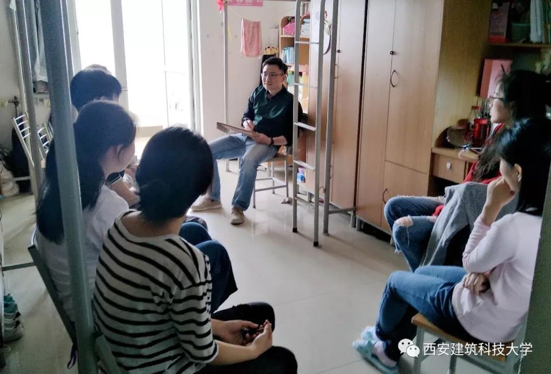 尊称“叶导”！拥有大批粉丝，西建大学子的'引路人“是一位”男神