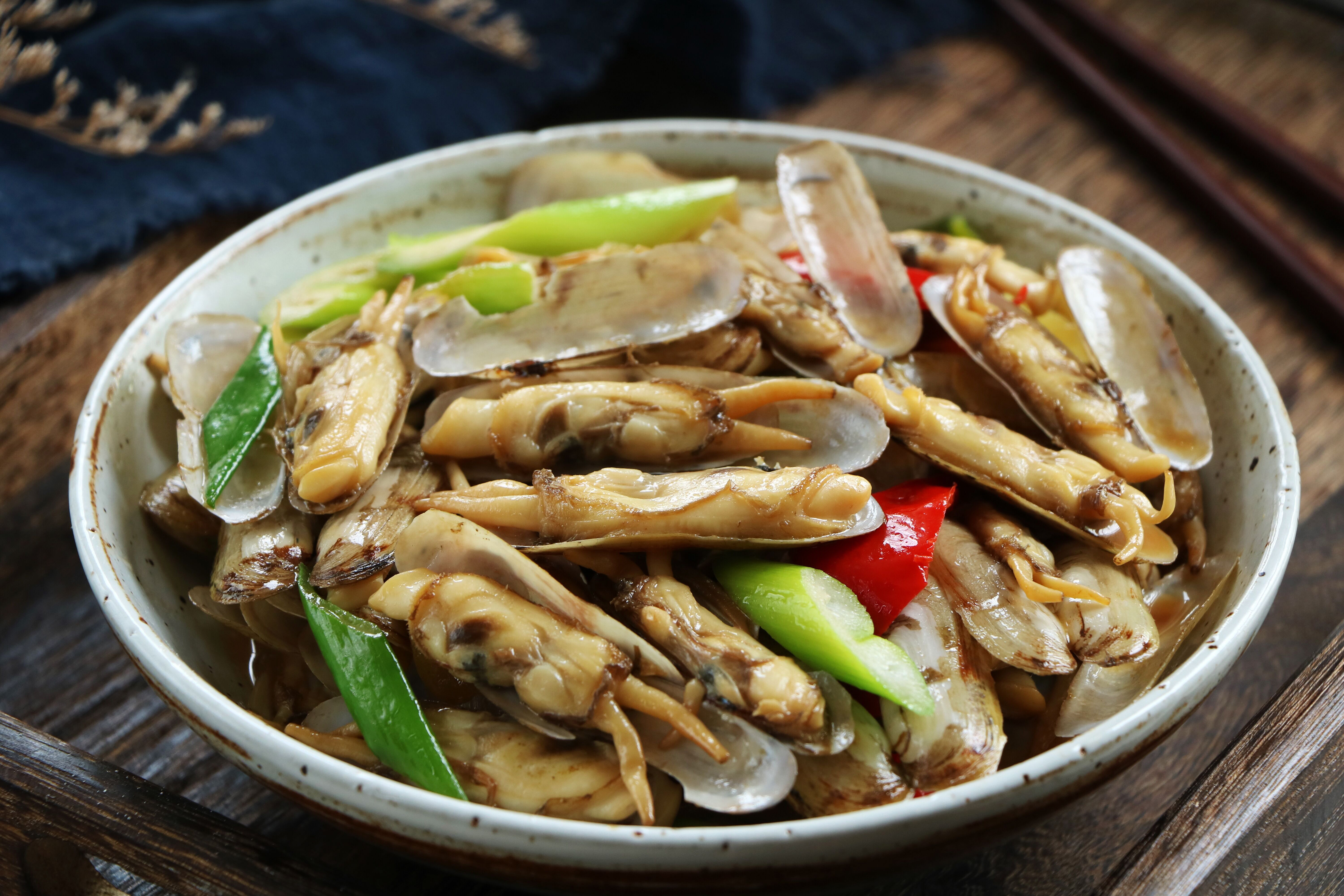 尤其高考的孩子，这菜要多吃，一盘才19元，益智补脑堪比鲍鱼海参