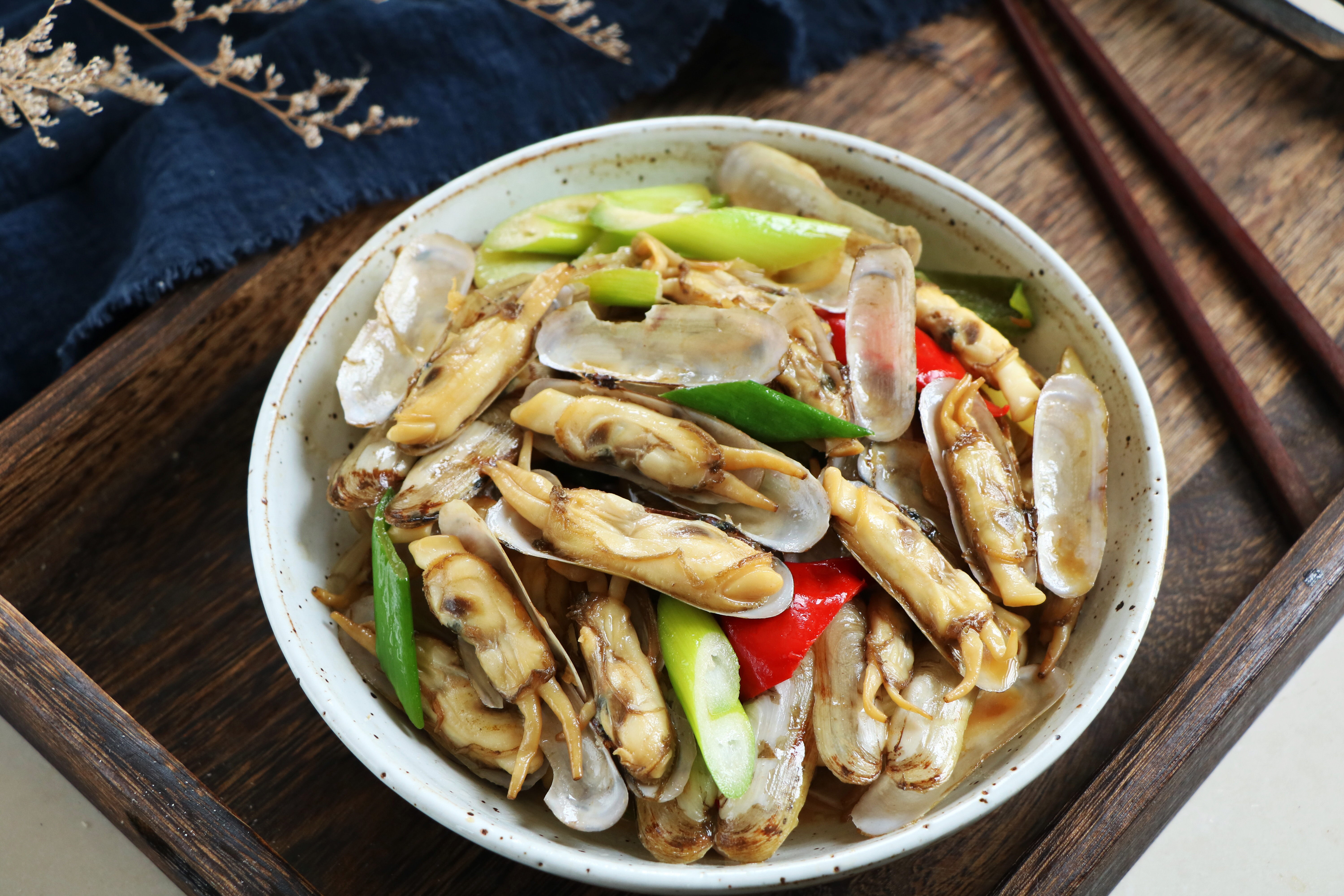 尤其高考的孩子，这菜要多吃，一盘才19元，益智补脑堪比鲍鱼海参