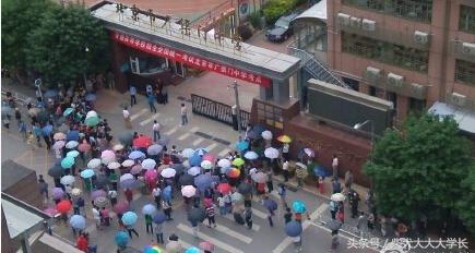 高考为什么选在六月的七号八号呢？为什么高考一定要下雨呢？