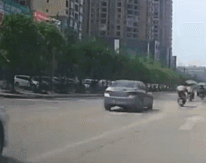 新手开车实用干货，15条实战精选安全驾驶知识