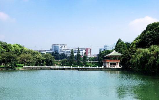 南昌二本大学有哪些（中等生的最实用填报资料）