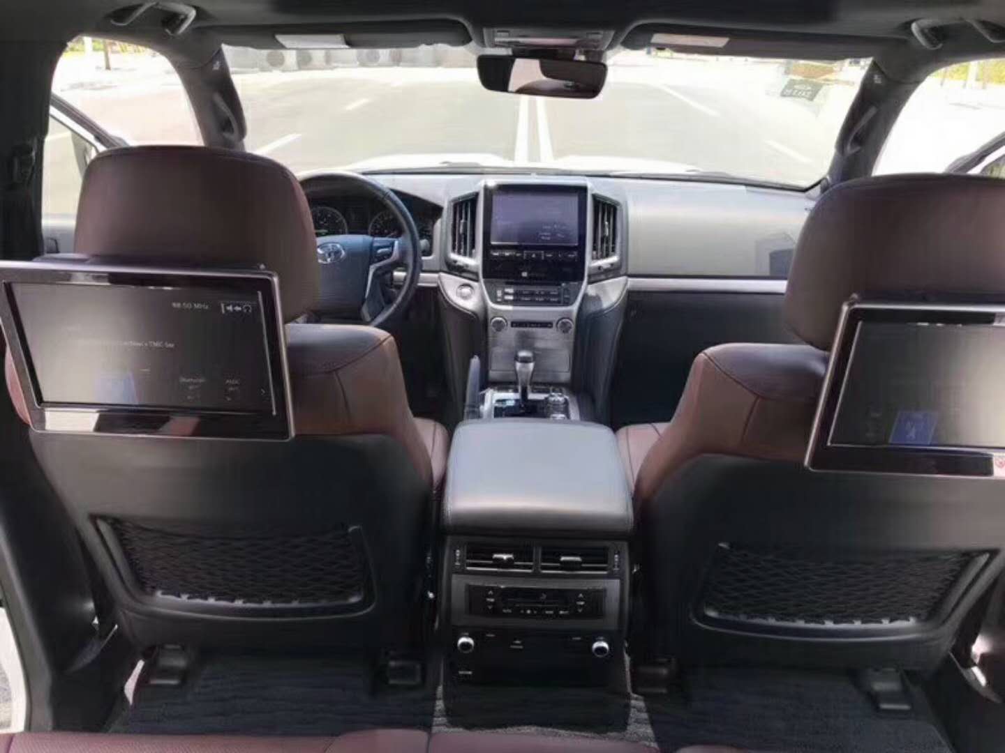 17款丰田兰德酷路泽5700VX-S，7座豪华顶配限量版SUV，47万开走！