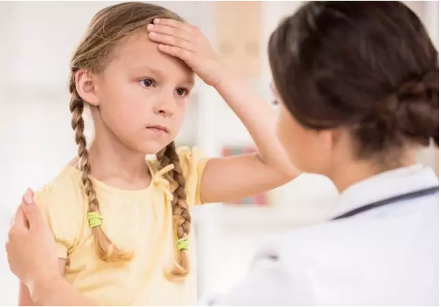 孩子发烧冷到发抖，却不让捂汗退烧？