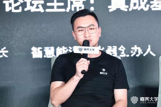 从卖矿泉水到送矿泉水，模式创新是如何改变创业公司的？