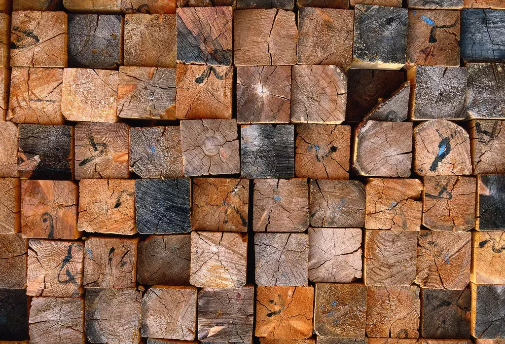 “不着四六”是什么意思?