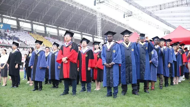 中南大学2018届毕业典礼暨学位授予仪式回顾！