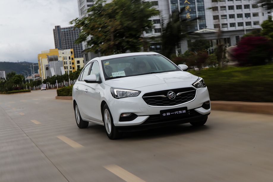 省油是最大特征，试驾全新凯越1.3L CVT