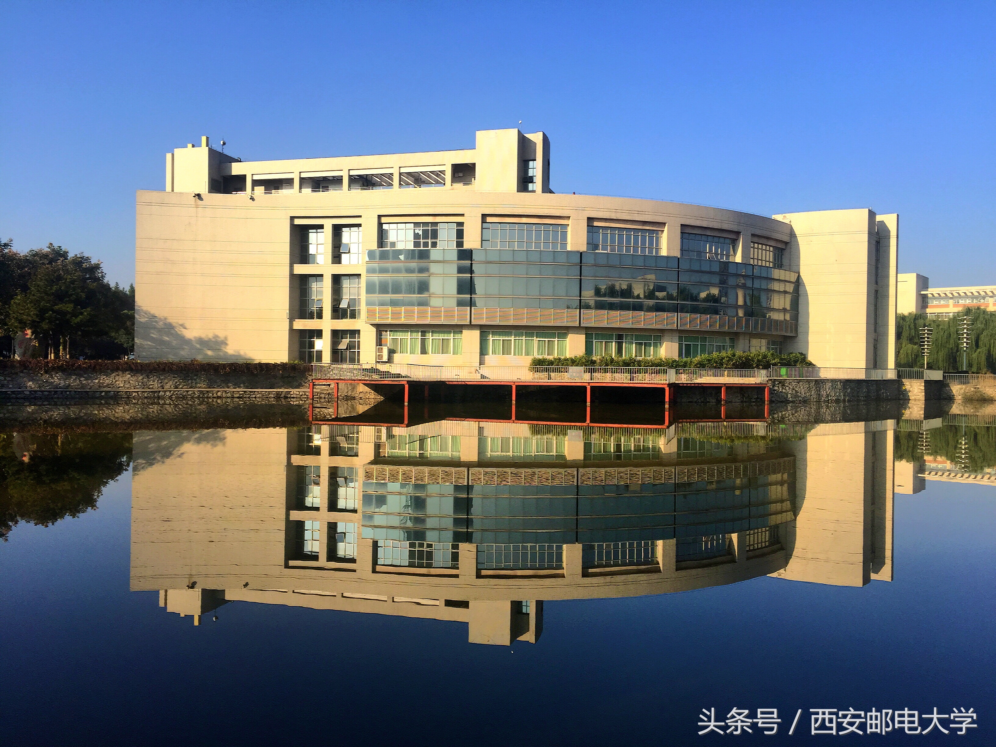 多少分能上西邮？西安邮电大学2018最新最全报考攻略！