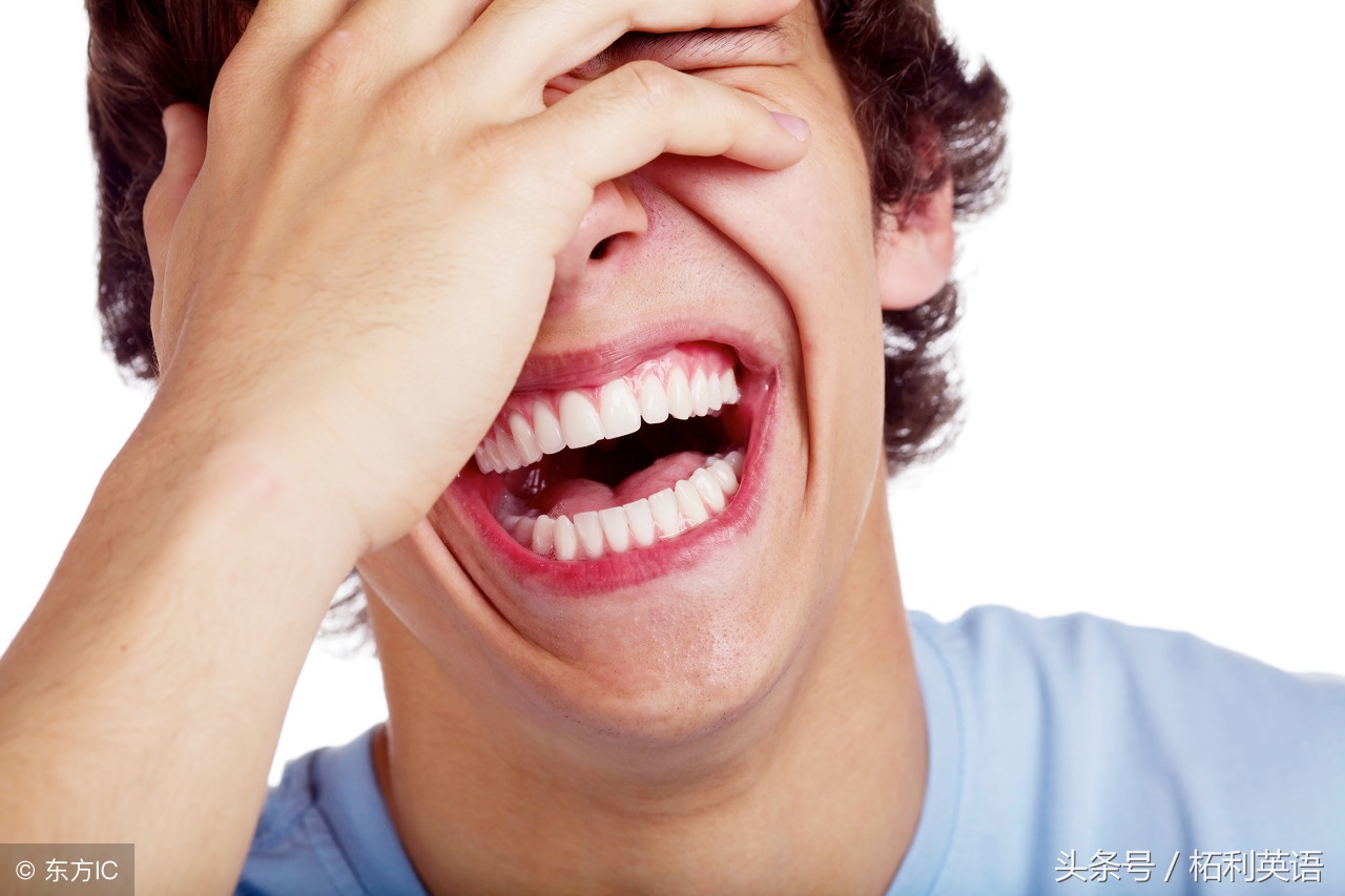 10分钟学会这19个超奏效的英语赞美句子,老外听力笑得合不拢嘴!