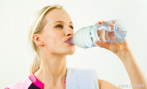 频繁孕吐影响胎儿，教你8个调理方法缓解孕吐！