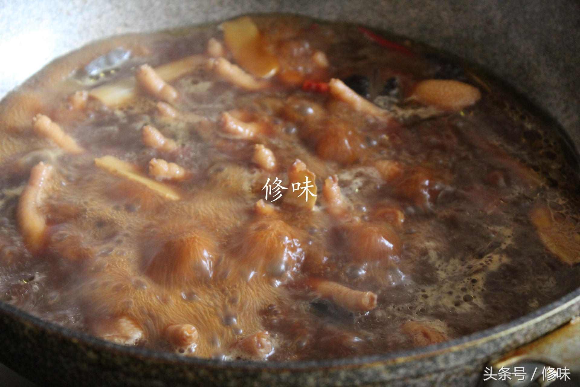 麻辣鹵雞爪的做法,麻辣鹵雞爪的做法及配料
