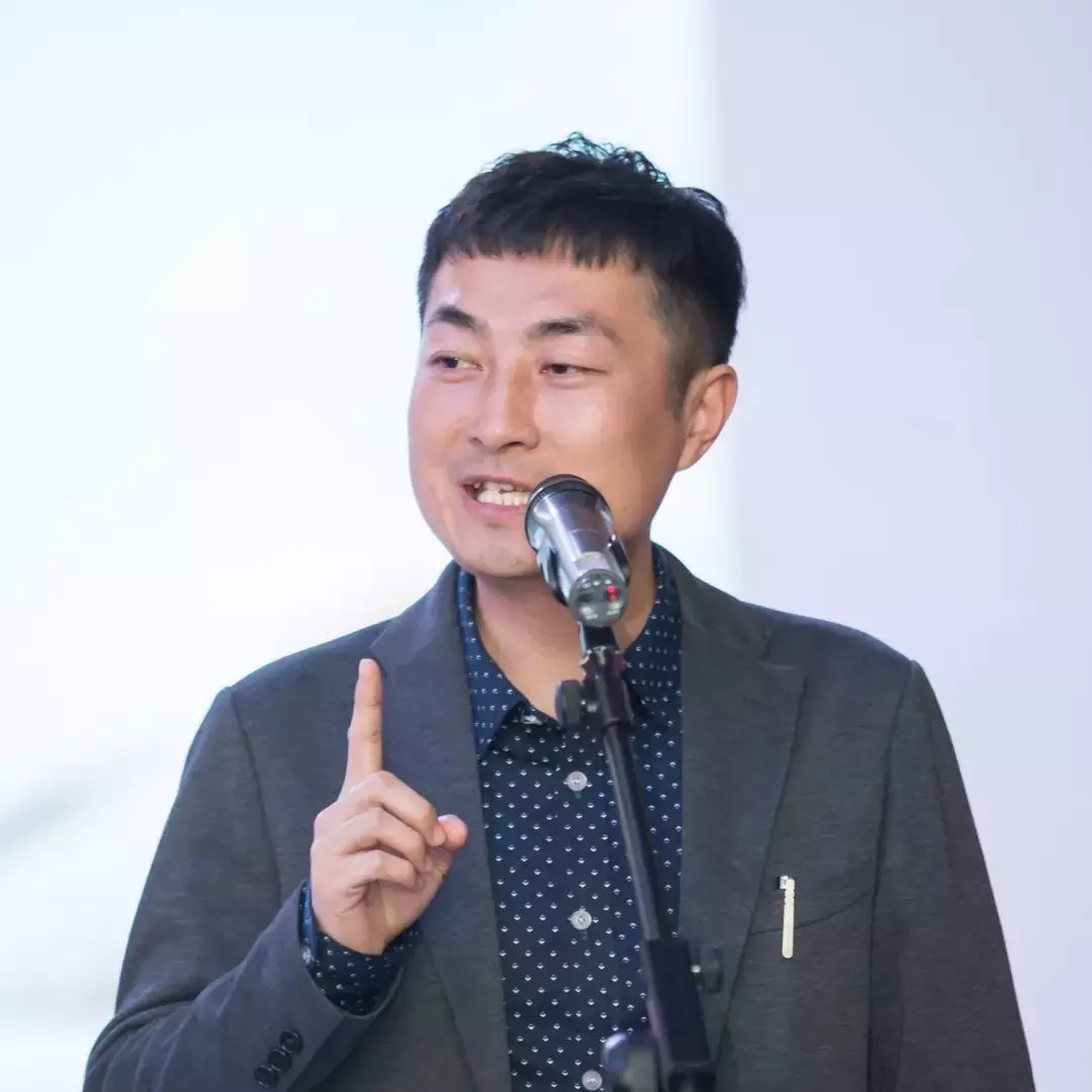 凌云电动两轮汽车问世，百年首创新品震撼上市