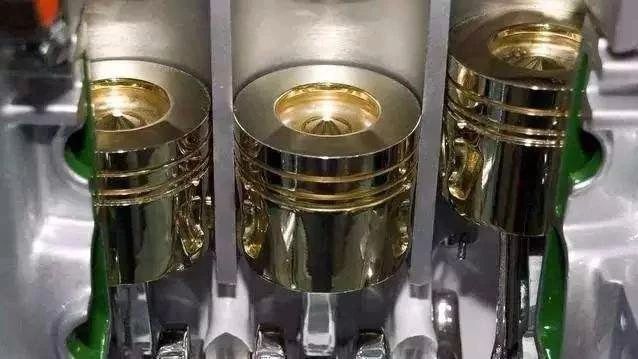 为了告诉你贵几百块的全合成机油好在哪，我们借来了成分表！