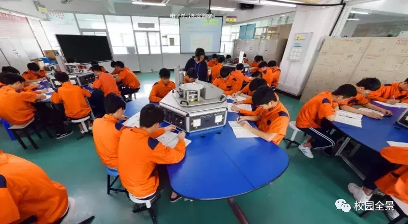 广州市交通技师学院，公立国家重点职业院校！不要怀疑我的实力！