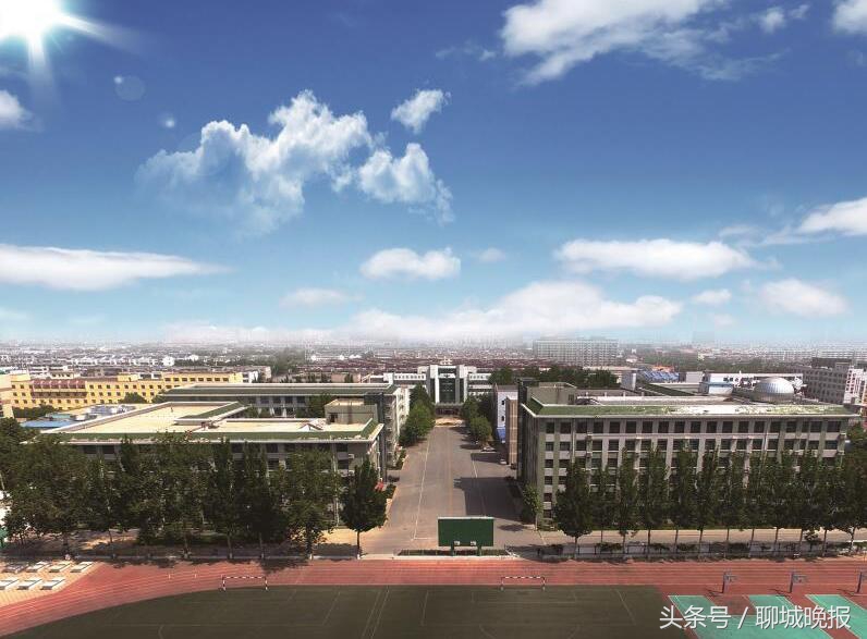 聊城市外国语学校高中部：学子拼搏路上爱与激情相伴