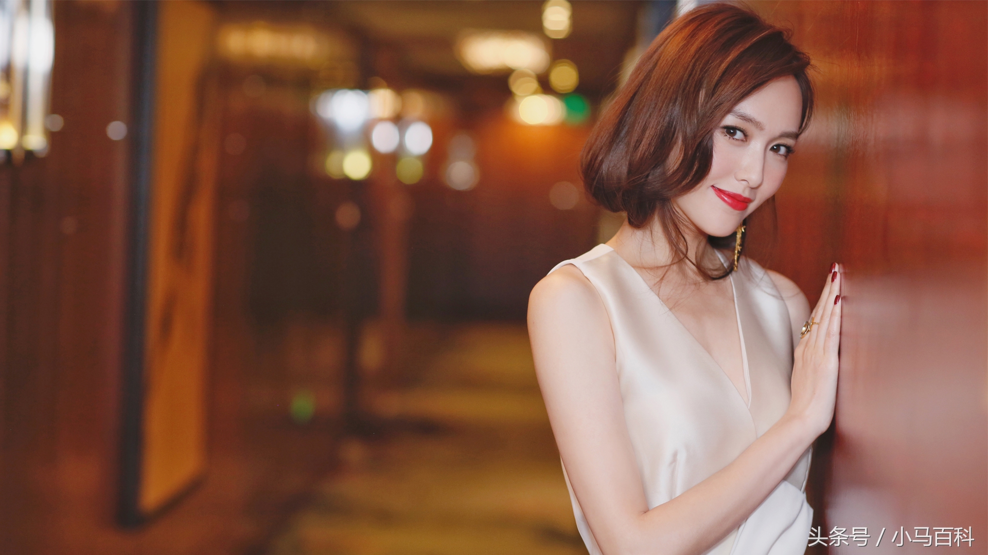 都说字如其人？快来看看这几位当红女星的字迹！