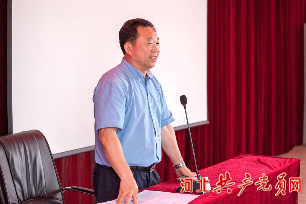 时代空乘培训暑期开课 空哥空姐拼搏圆梦蓝天