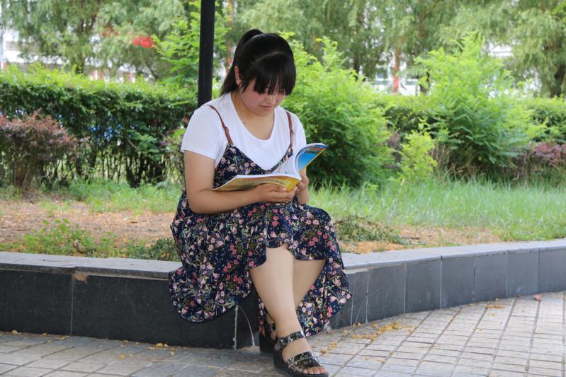 「平泉一中清华大学录取生专访」相信自己，努力就会成功！