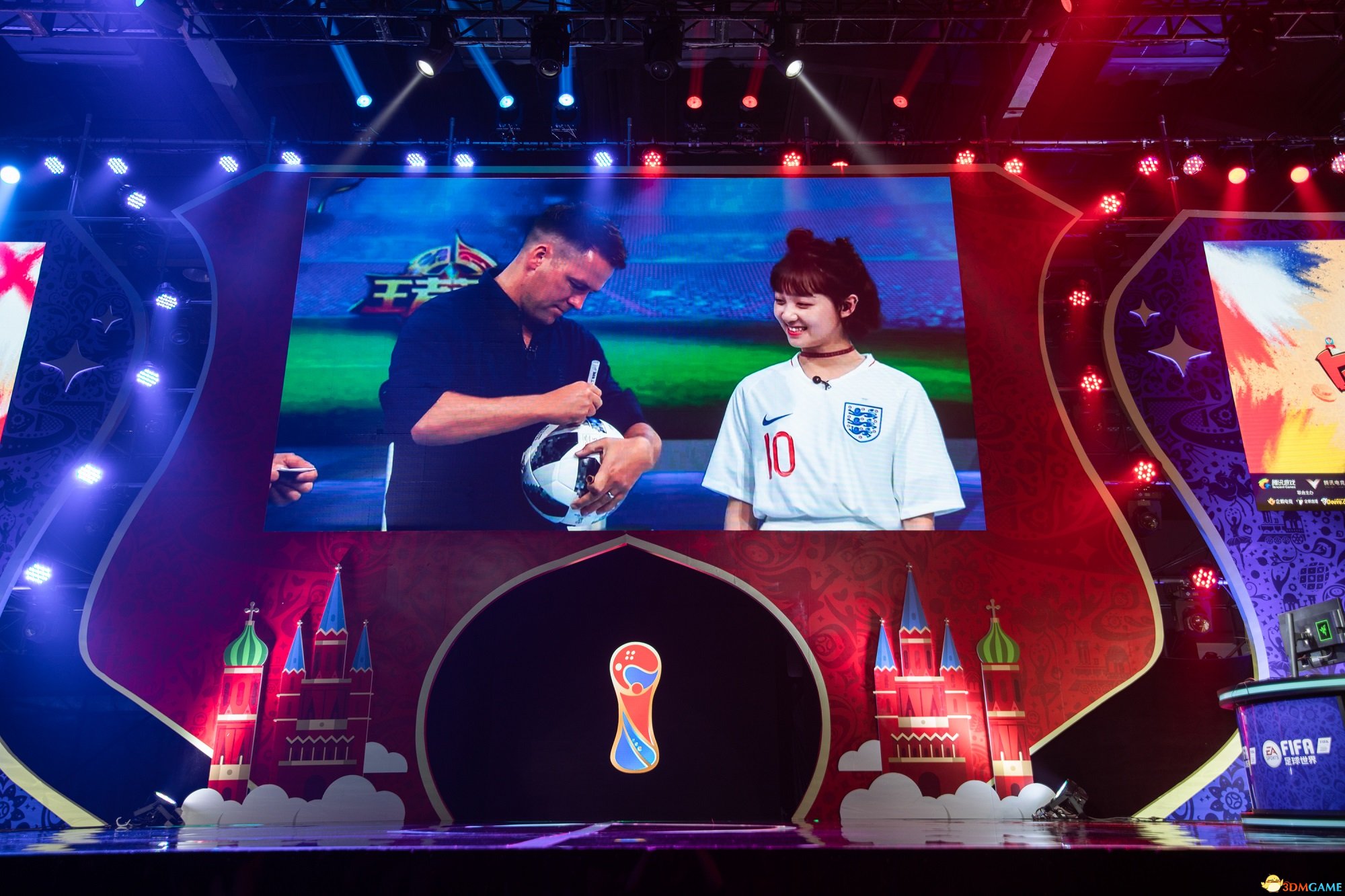 为什么是乌拉世界杯(传统与现代的融合，FIFA电竞世界杯圆满落幕)