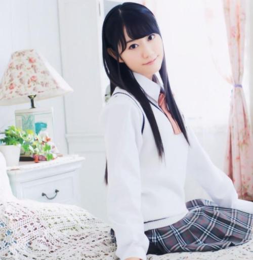 盘点声优界歌声甜美，长相可爱的小萝莉——小仓唯