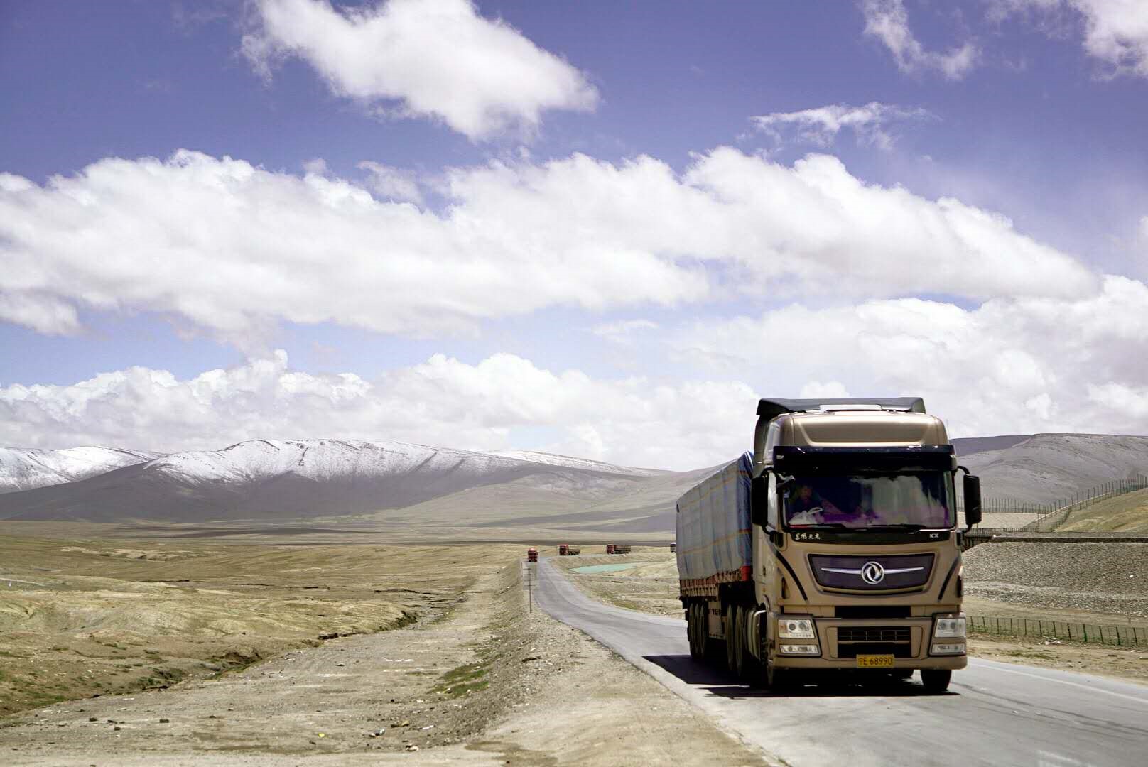 巅峰之战 激情不退 东风天龙旗舰勇夺第二季重卡爬坡大赛冠军