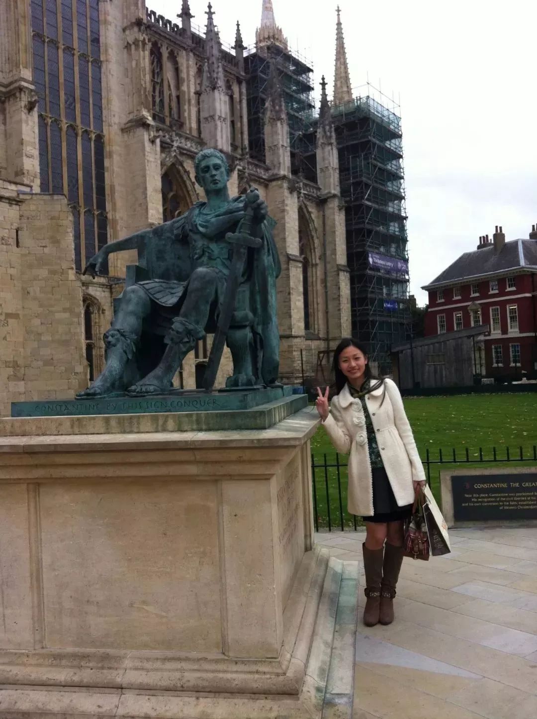 中考自主招生4+1，仅需4年可直升英国公立大学本科最后一年(5年总学费30万）